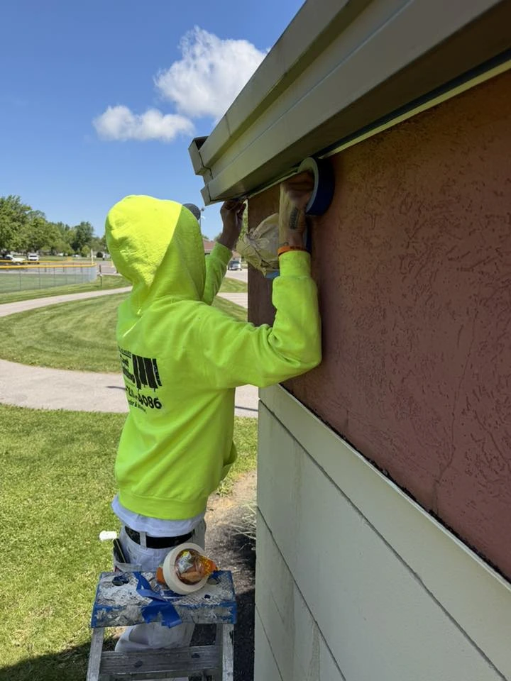 How to Repair Stucco Cracks